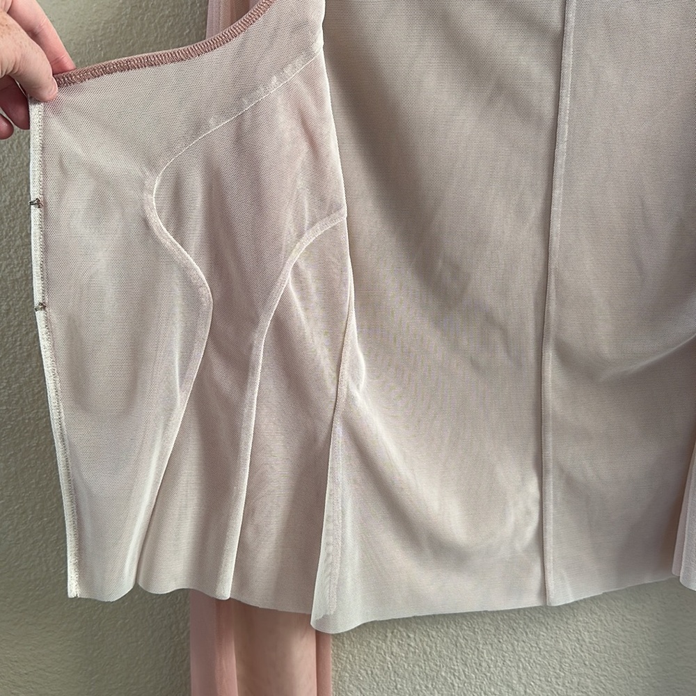 Kathryn Bowen Pulling Seamed Mesh Cardigan in Dusty Rose/Off White Size 6 - Picture 14 of 16